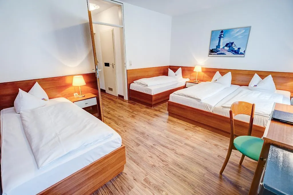 Hotel Antares Muenchen 3*, München