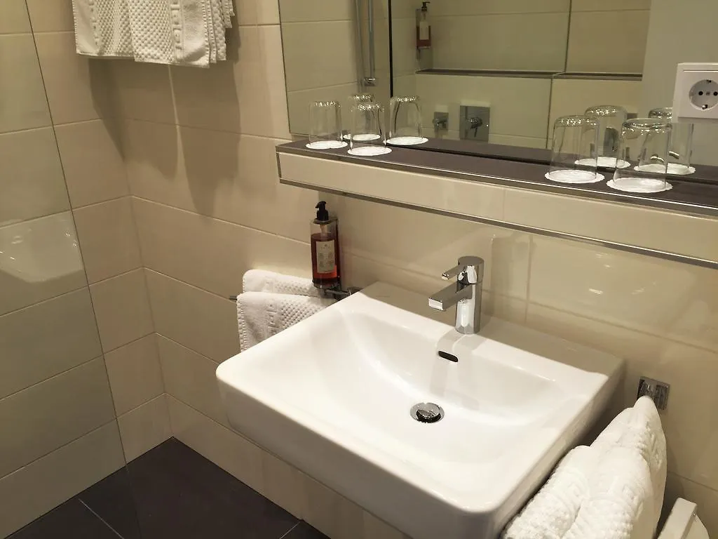 Hotel Antares Muenchen 3*, Munich